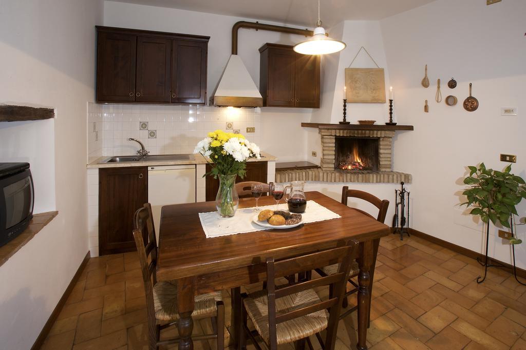 Brigolante Guest Apartments Assisi Kamer foto